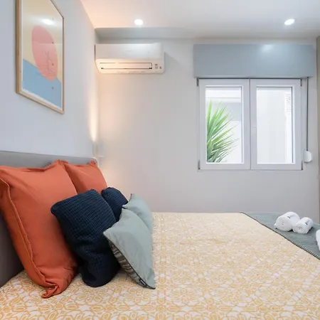 Casa de Férias Charming Bright House W/ Garden