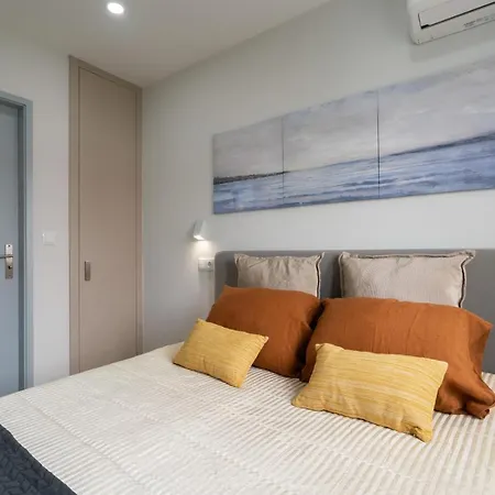 Charming Bright House W/ Garden Dom wakacyjny