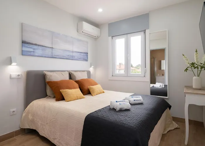 Charming Bright House W/ Garden Casa vacanze *