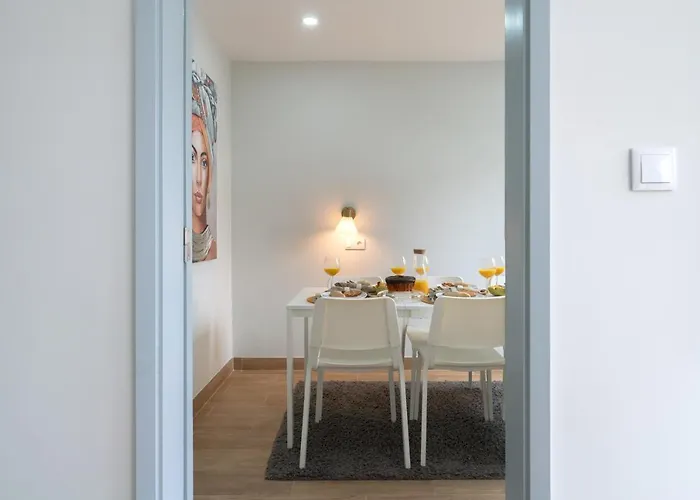 Charming Bright House W/ Garden Casa vacanze *