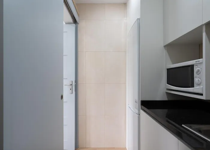 בית נופש Charming Bright House W/ Garden *