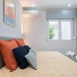 別荘 Charming Bright House W/ Garden